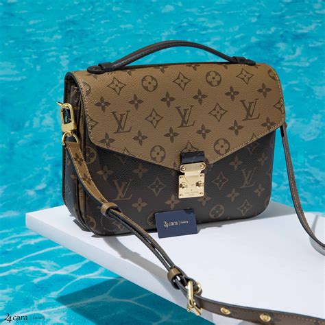 louis vuitton metis monogram 2 way hobo purse|Pochette Métis Monogram Reverse .